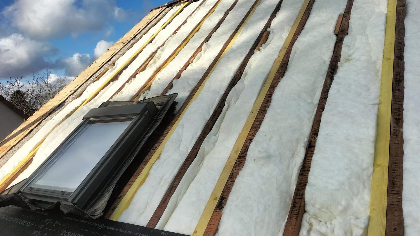 Isolation des combles en province de Luxembourg · Zinc Tech