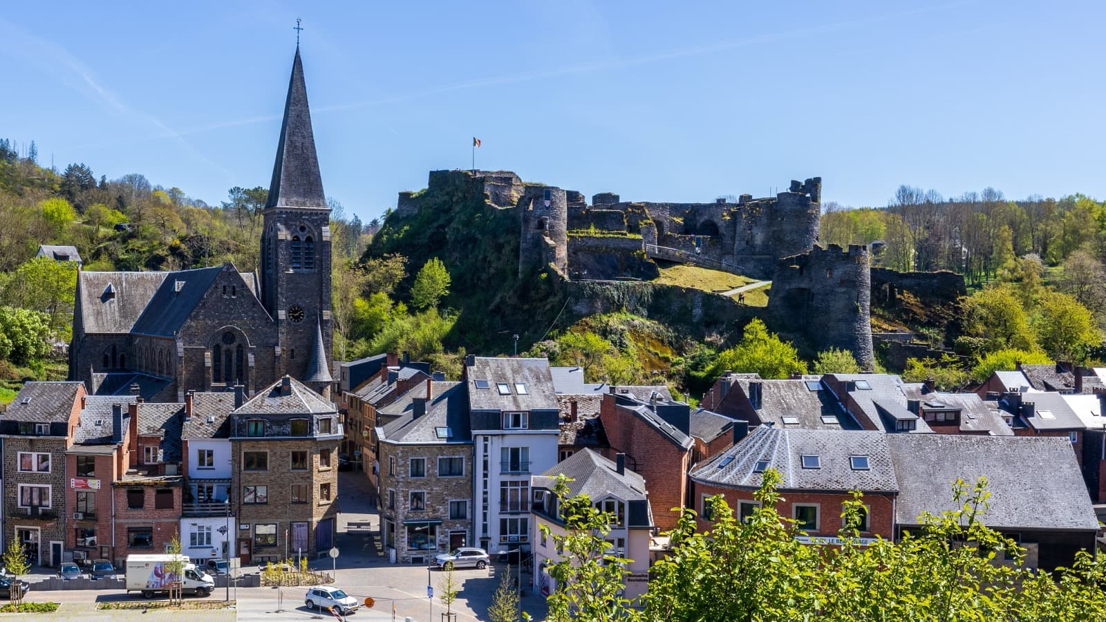 Couvreur à La Roche-en-Ardenne en province de Luxembourg belge
